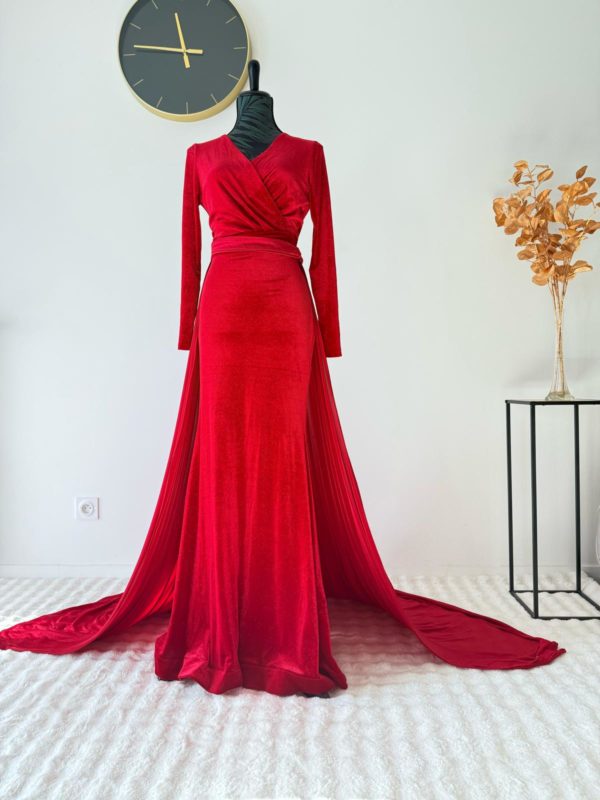 Robe Red Obsession