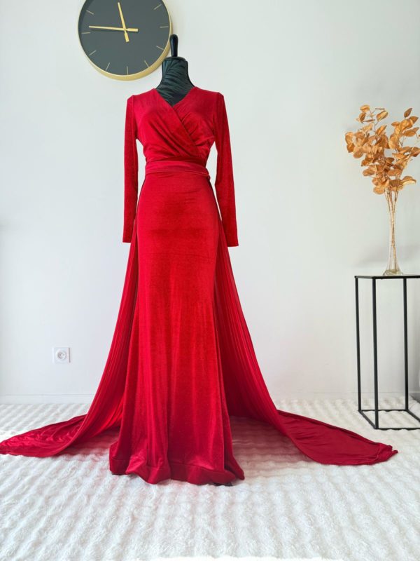 Robe Red Obsession