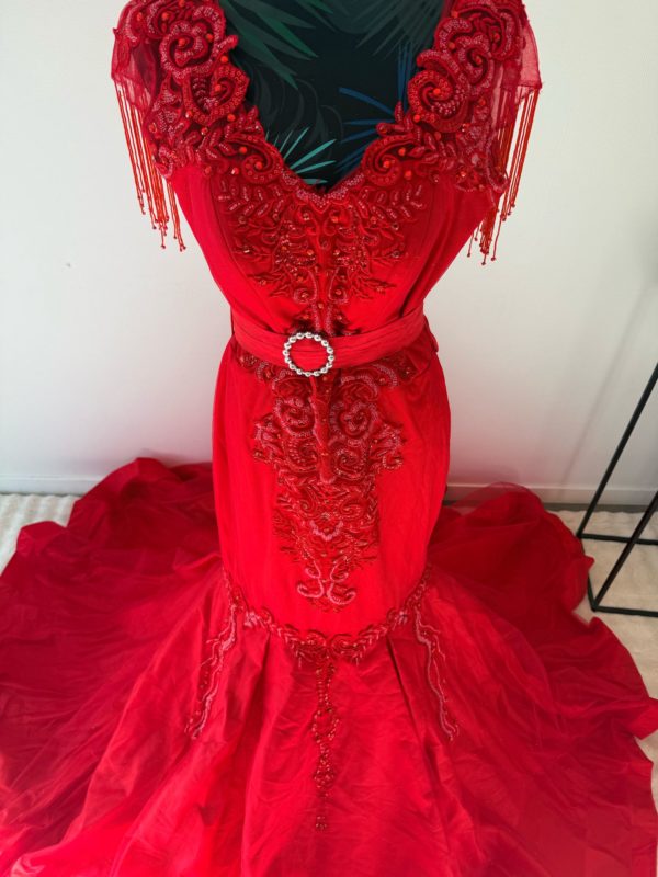 Robe Flamboyance Écarlate