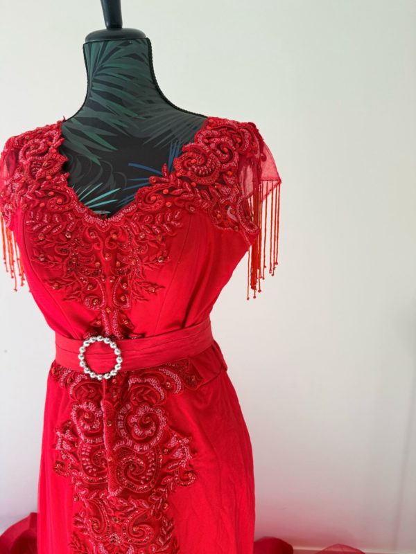 Robe Flamboyance Écarlate